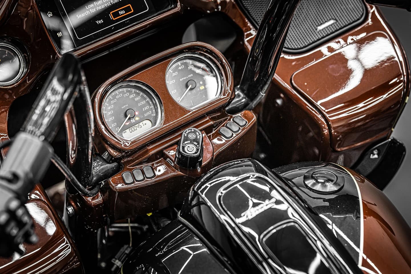 Road Glide Detail 1