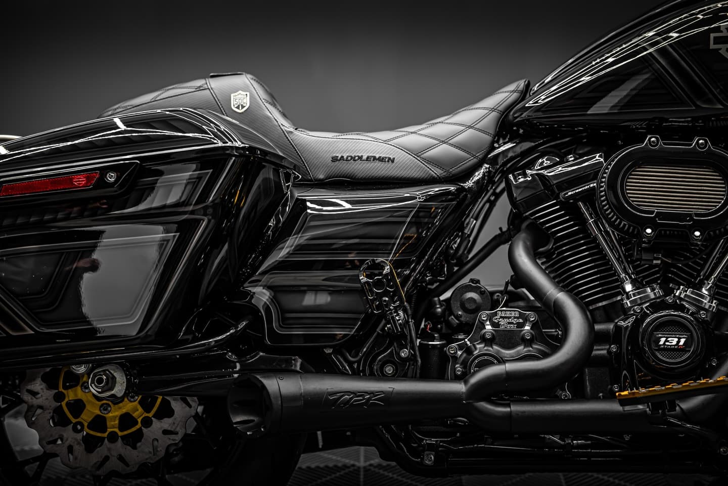 Street Glide Detail 1